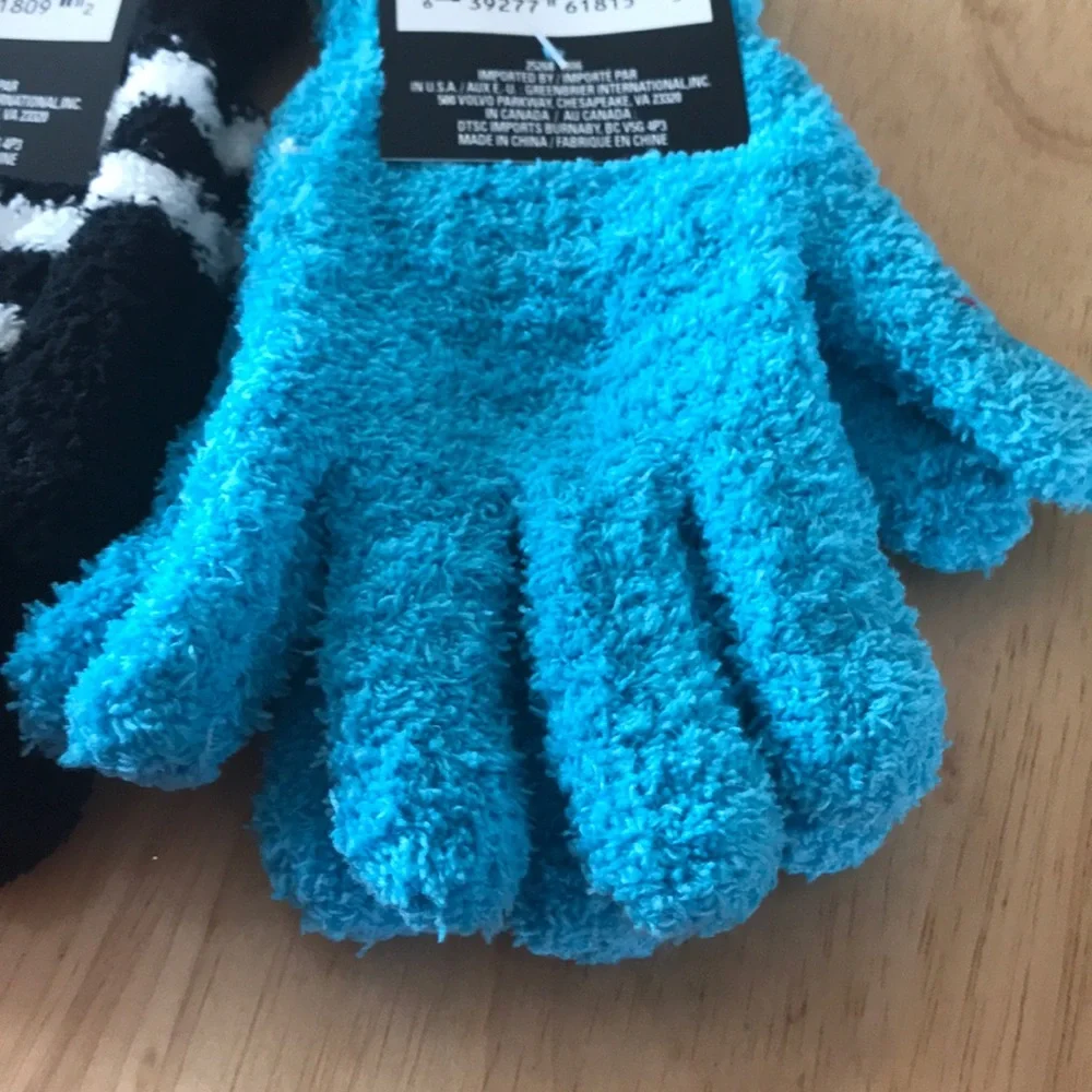 New snugadoo too gloves soft fabric 2 pack